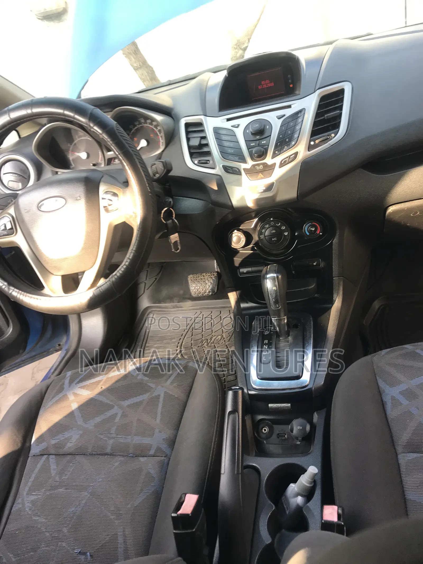 Ford Fiesta SEL Sedan 2012 Blue