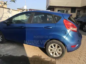 Ford Fiesta SEL Sedan 2012 Blue