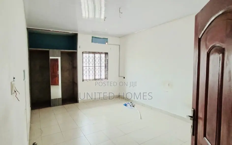 3bdrm Apartment in Lapaz for rent