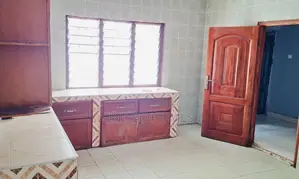 3bdrm Apartment in Lapaz for rent