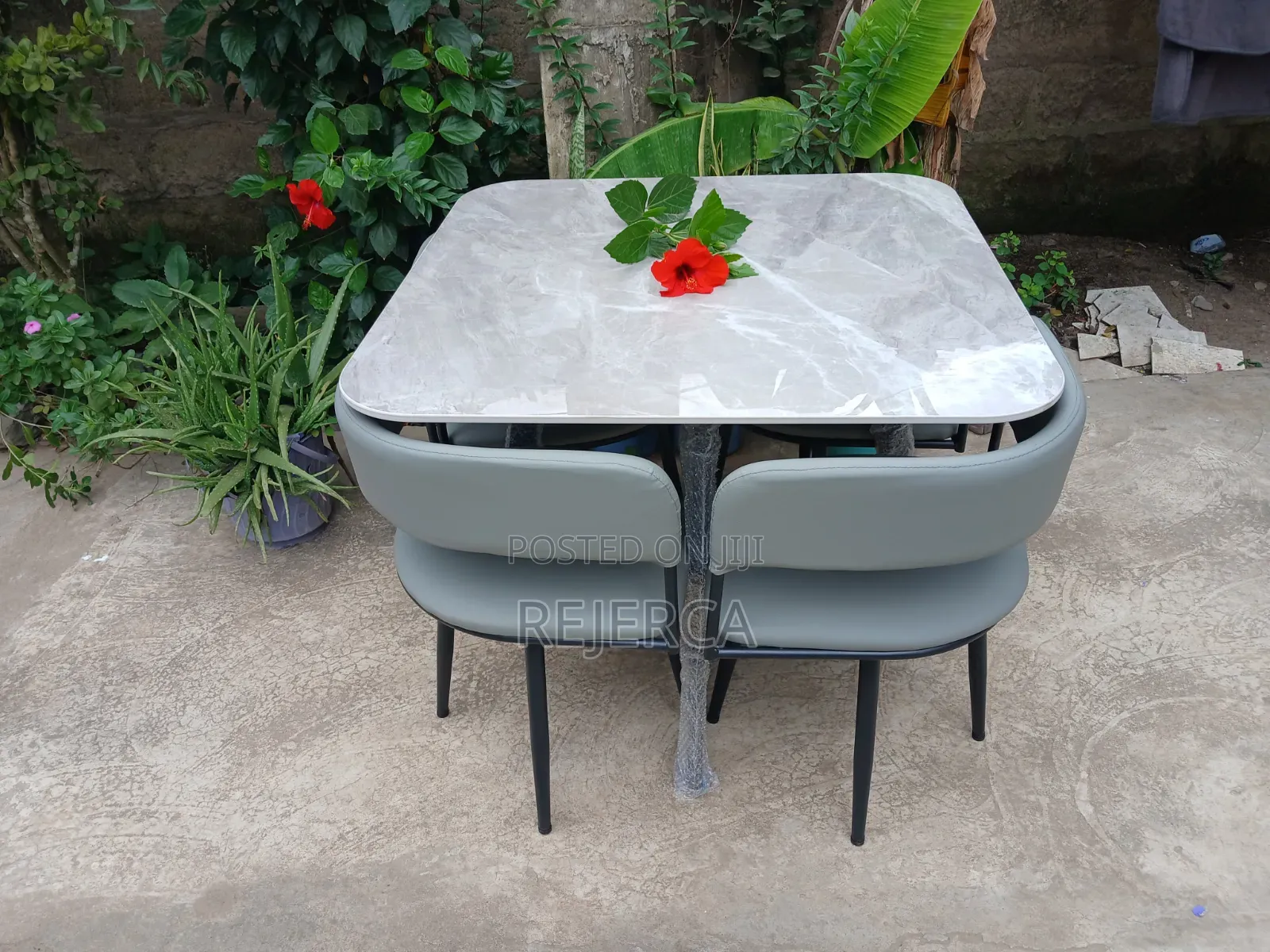Affordable Dinning Set