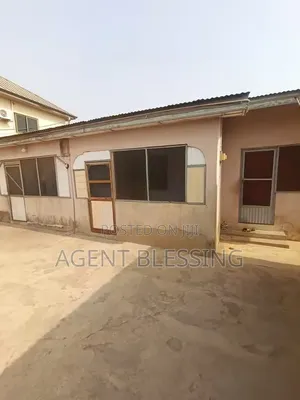1bdrm Apartment in Ashaiman, Zenu, Lashibi for rent