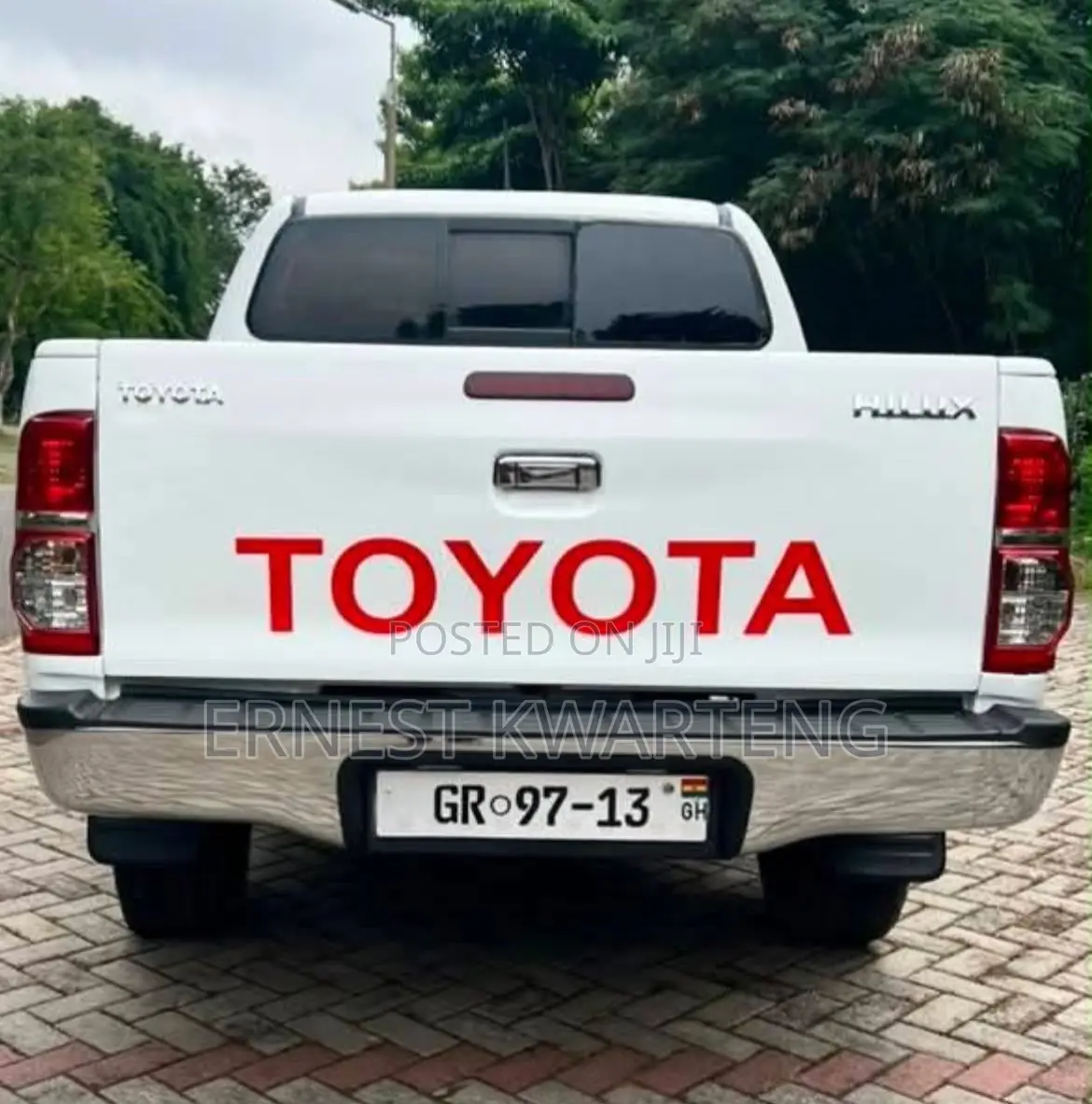 Toyota Hilux 2013 White