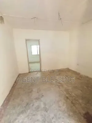 1bdrm Apartment in Ashaiman, Zenu, Lashibi for rent