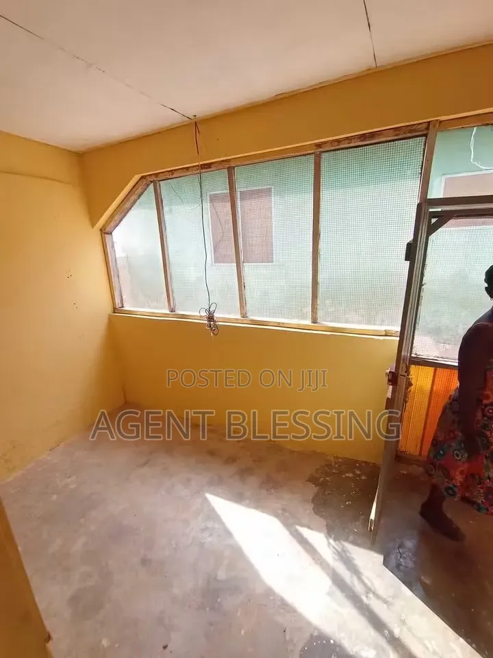 1bdrm Apartment in Ashaiman, Zenu, Lashibi for rent