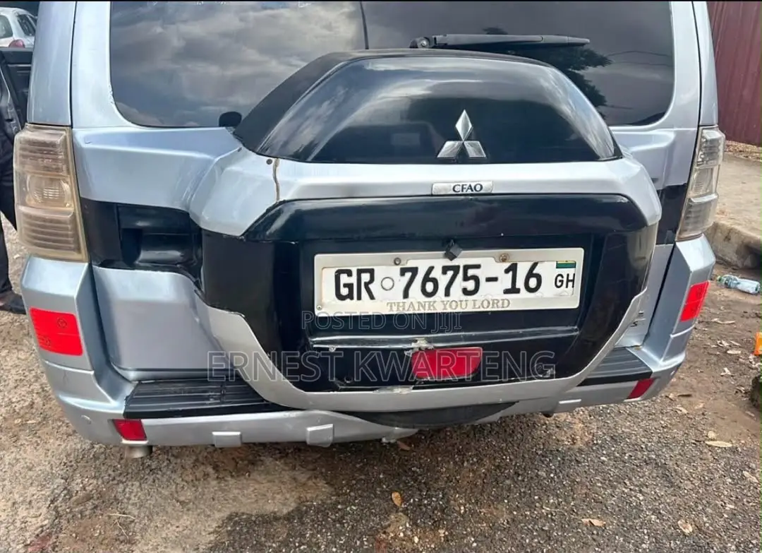 Mitsubishi Pajero V80 3.0 VR-I 2016 Blue