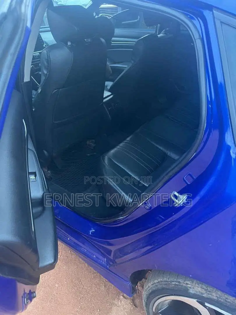 Honda Accord 2018 Blue