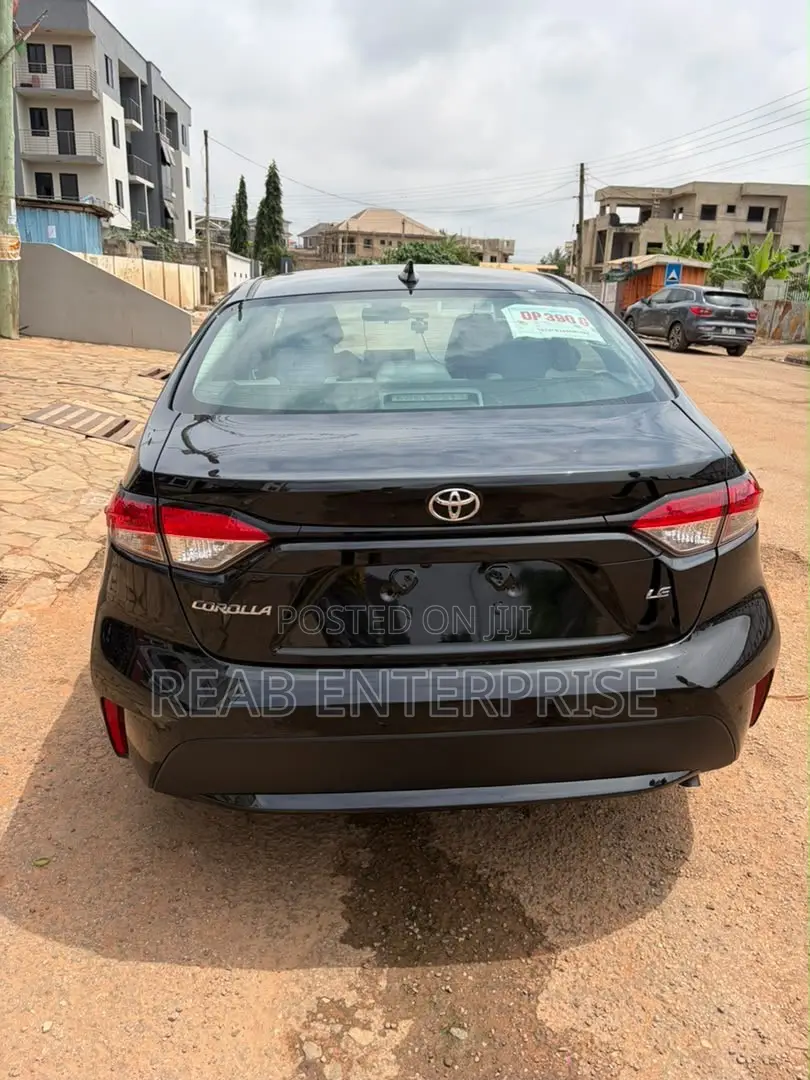 Toyota Corolla LE 2020 Black