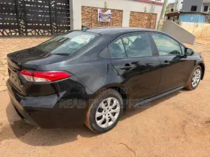 Toyota Corolla LE 2020 Black