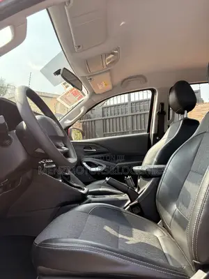 Peugeot Landtrek 2.4 Petrol Single Cab AWD 2024 Red