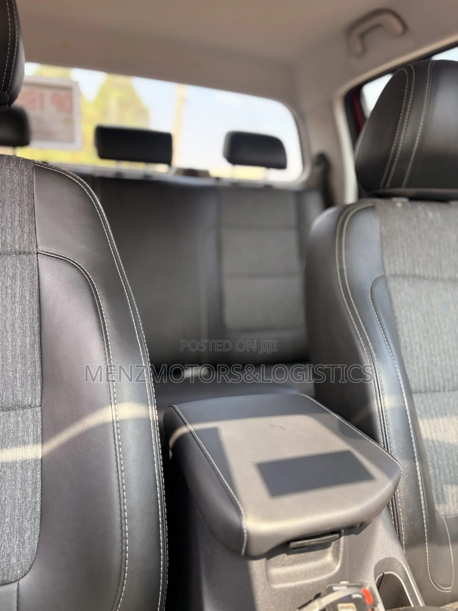 Peugeot Landtrek 2.4 Petrol Single Cab AWD 2024 Red