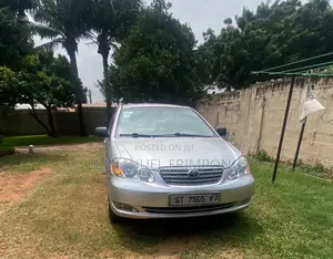 Toyota Corolla 2004 Silver
