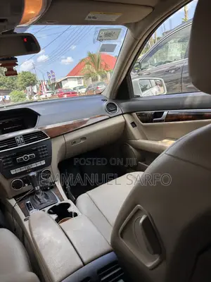 Mercedes-Benz C250 2012 White
