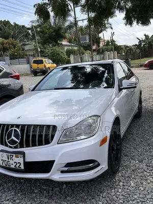 Mercedes-Benz C250 2012 White