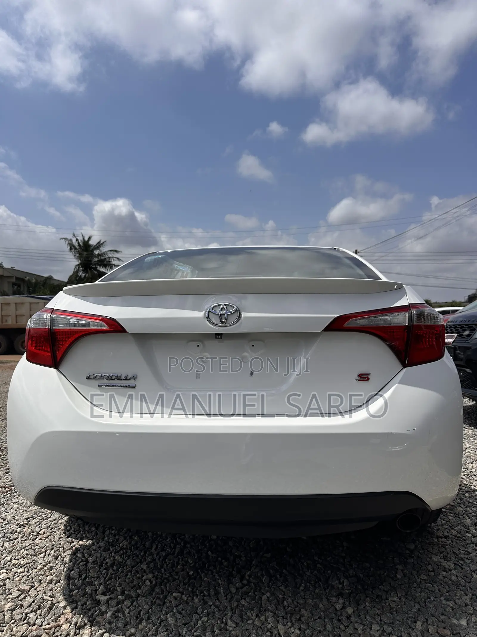 Toyota Corolla S 4dr Sedan (1.8L 4cyl CVT) 2016 White