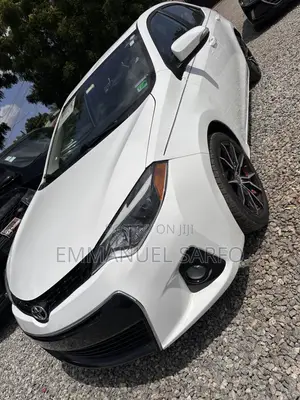 Toyota Corolla S 4dr Sedan (1.8L 4cyl CVT) 2016 White