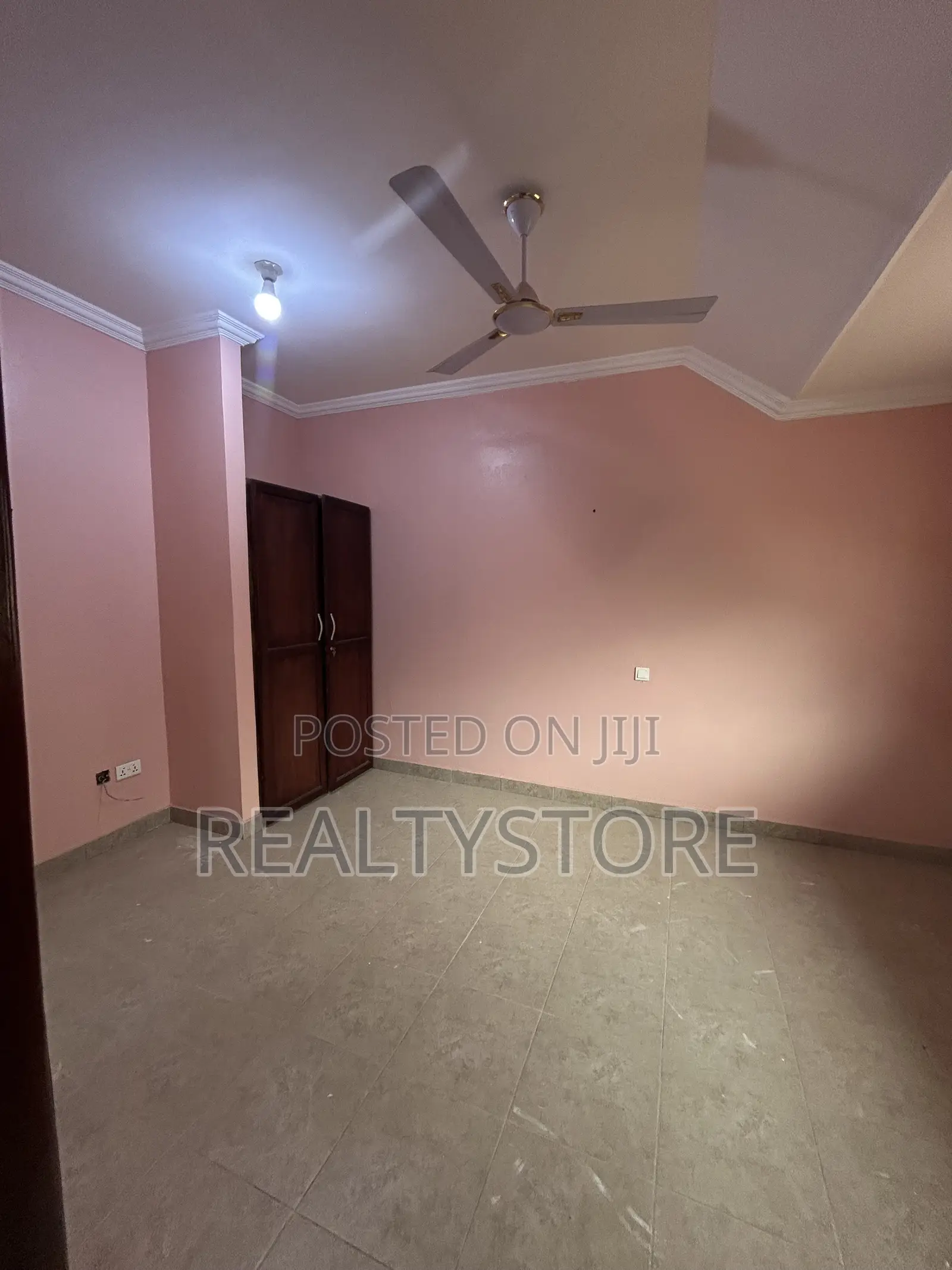 3bdrm Apartment in Adom, Accra Metropolitan for rent