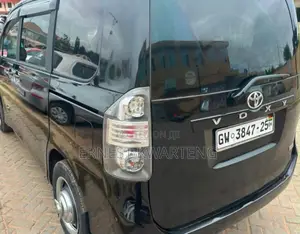 Toyota Voxy 2012 Black