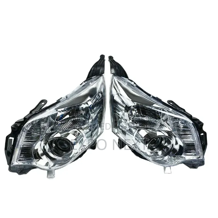 Headlights for Toyota Noah VOXY ZRR70W ZRR75 ZRR75G 2007-2010
