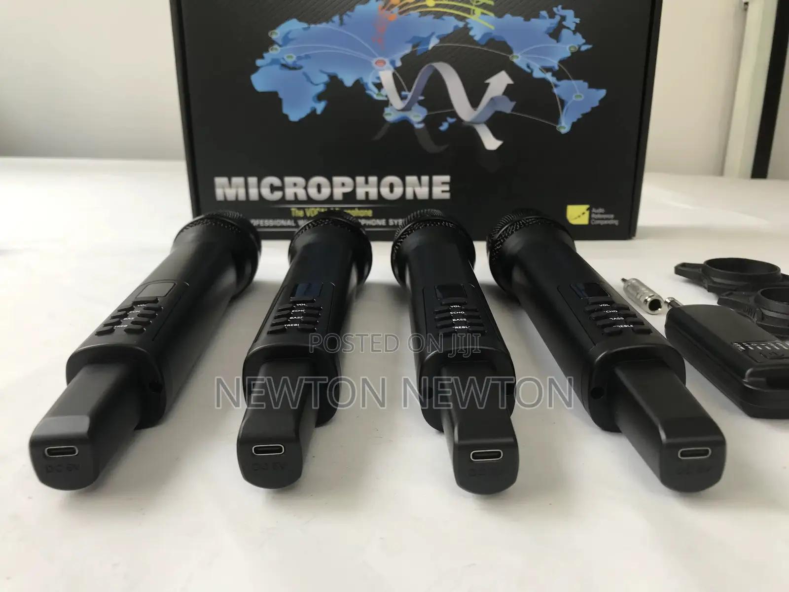 4in1 Wireless Rechargeable Microphone