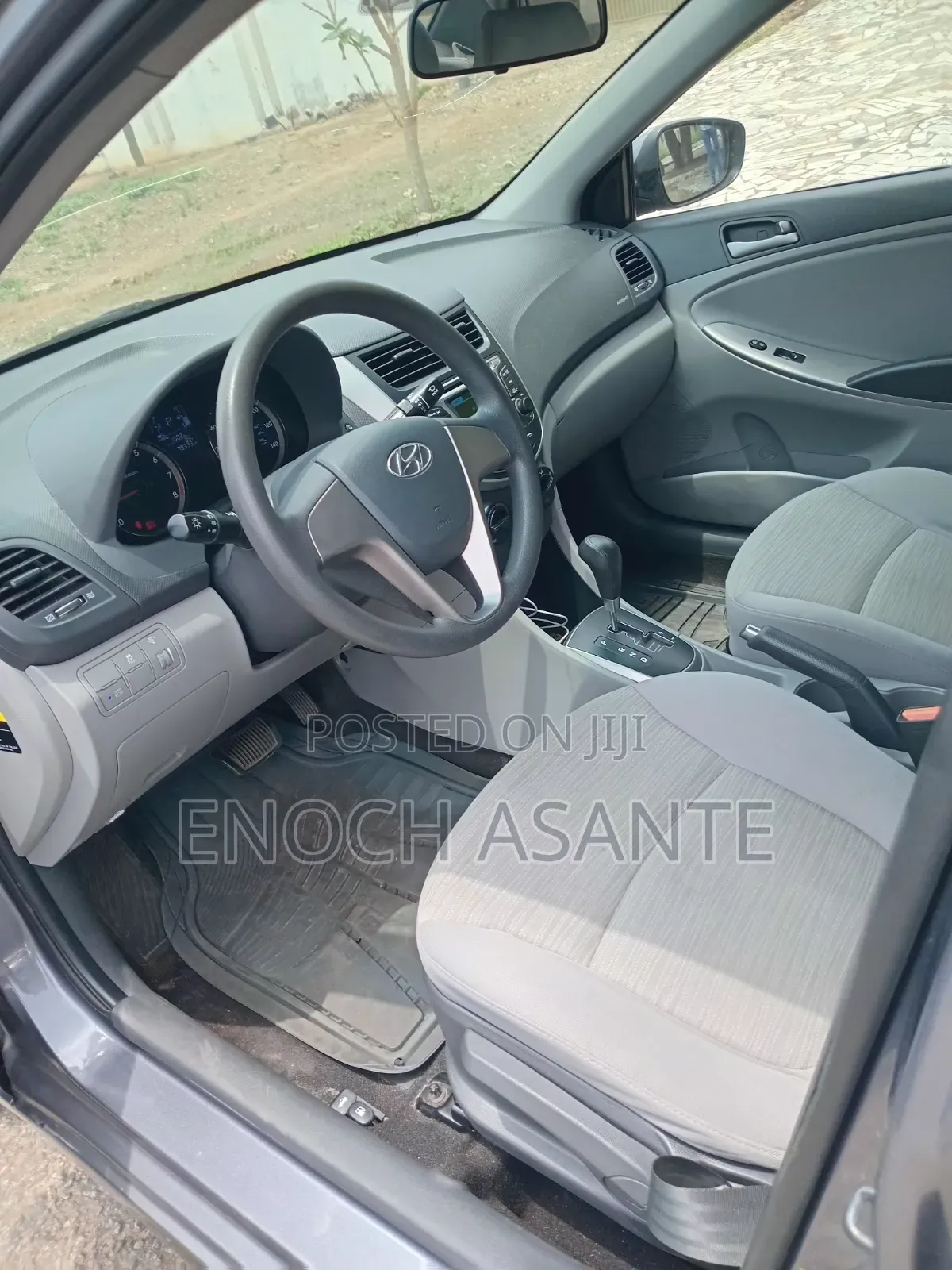 Hyundai Accent 2016 Gray