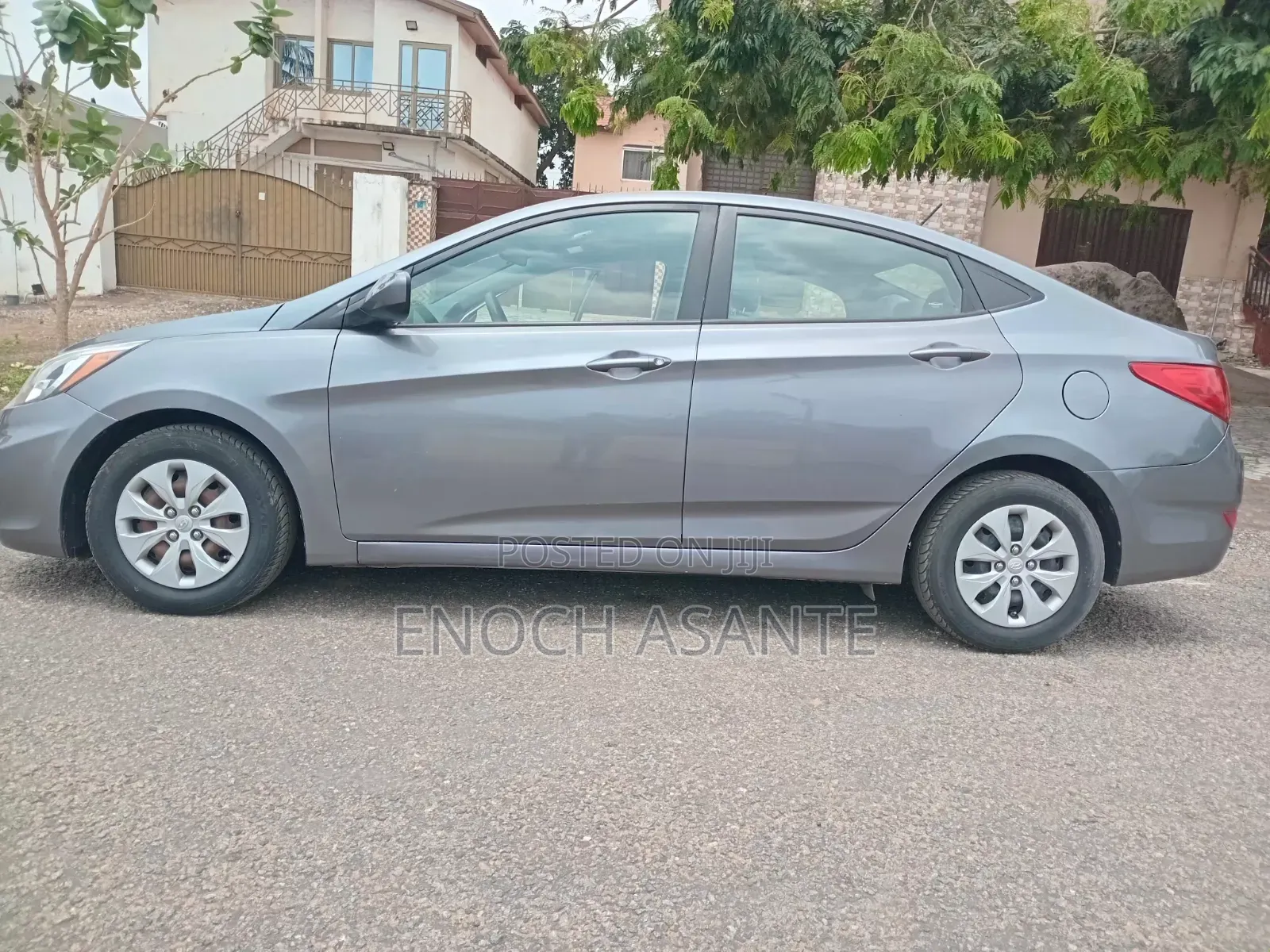 Hyundai Accent 2016 Gray
