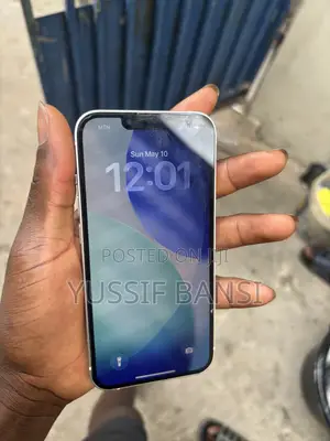 Apple iPhone 13 128 GB White