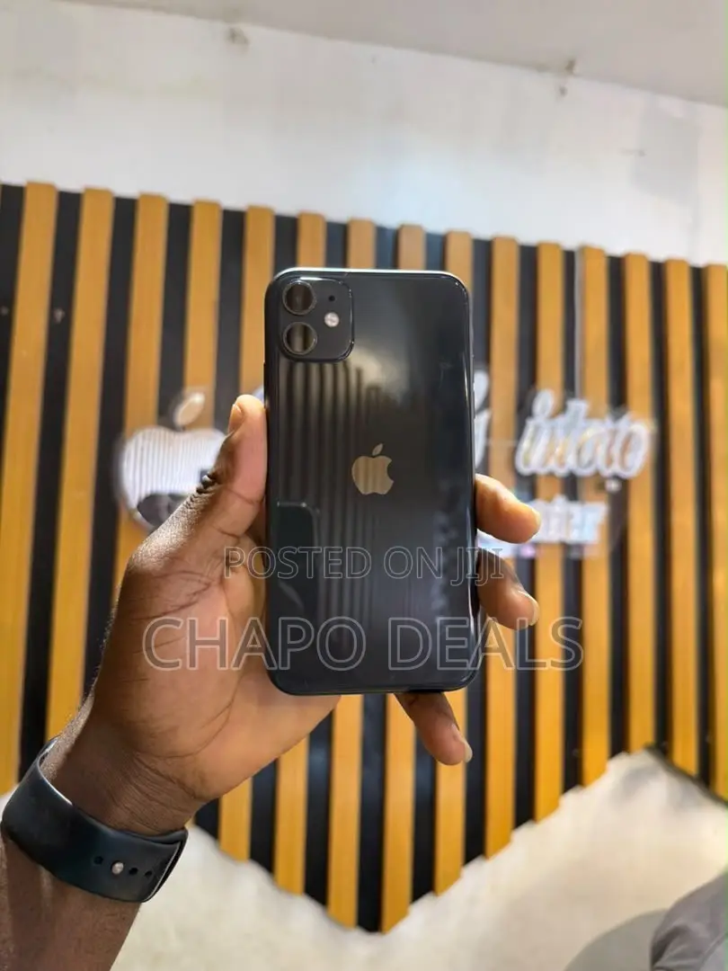 New Apple iPhone 11 64 GB Blue