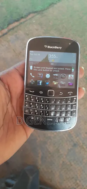 BlackBerry Bold Touch 9900 8 GB Black