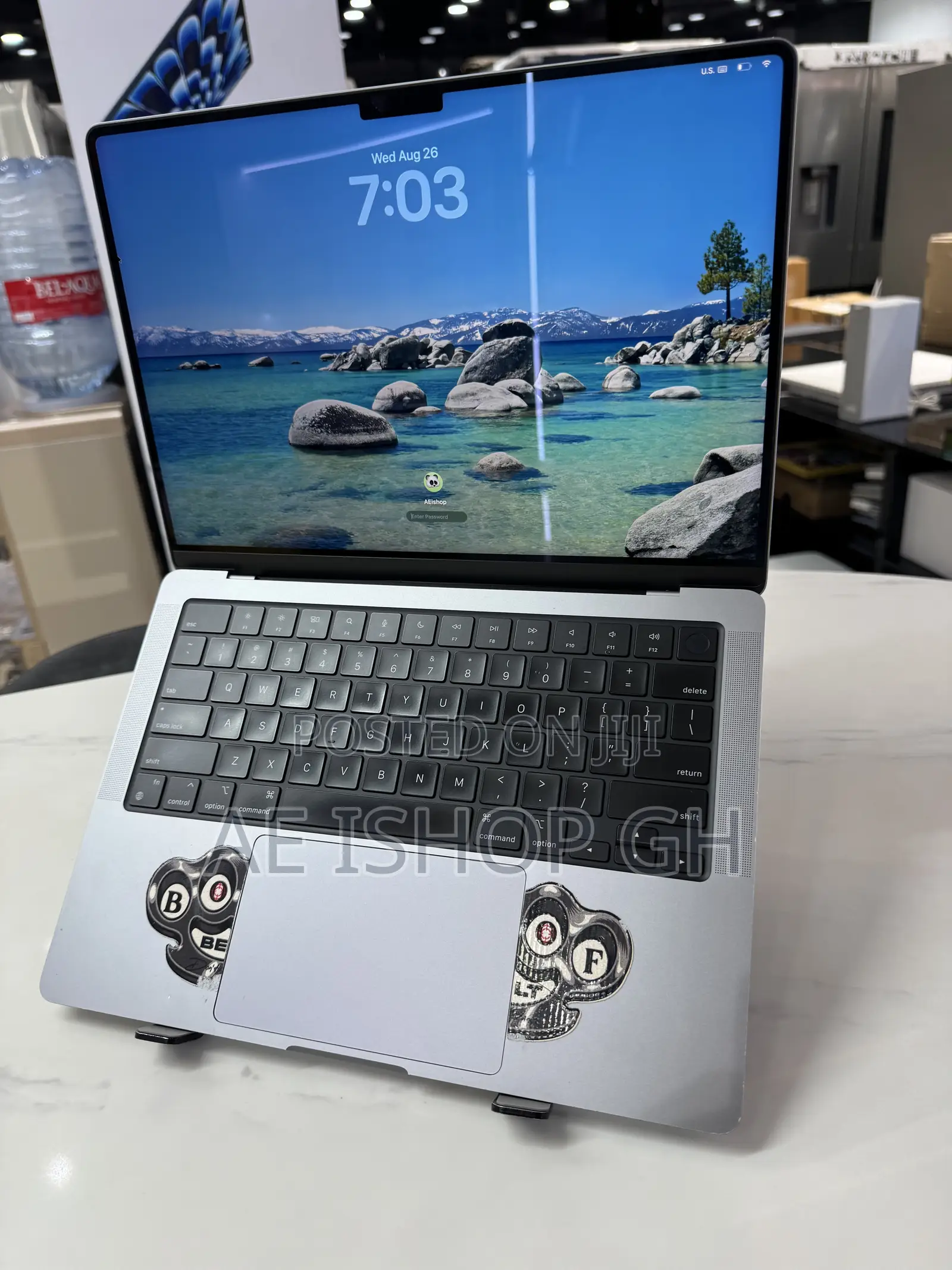 Laptop Apple MacBook Pro 2023 M3 16GB Apple M3 SSD 1T