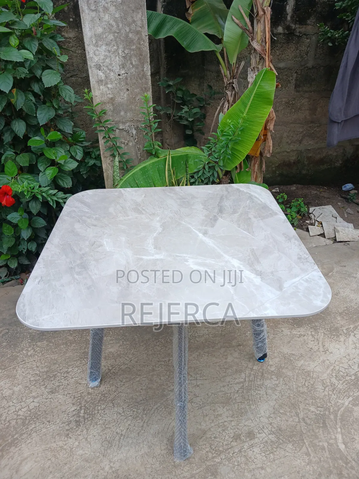 Marble Dinning Table