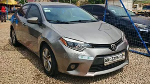 Toyota Corolla 2015 Gray