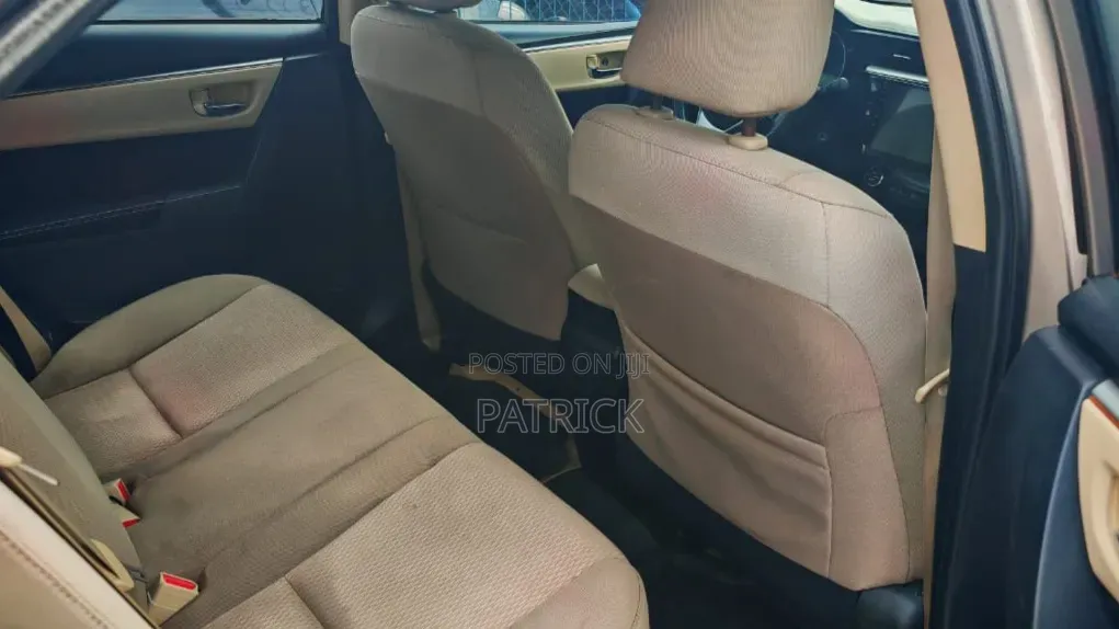 Toyota Corolla 2015 Gray