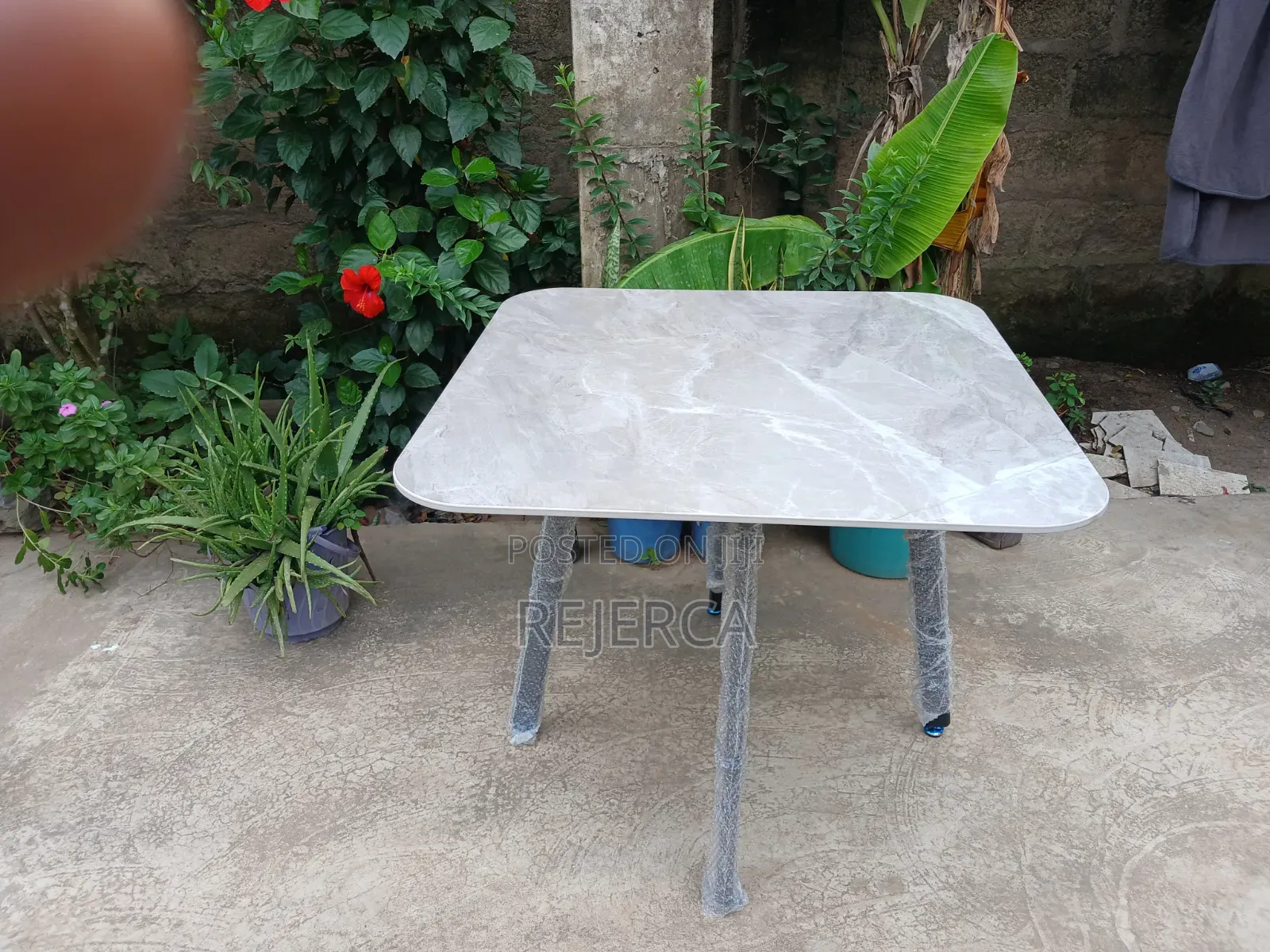 Marble Dinning Table