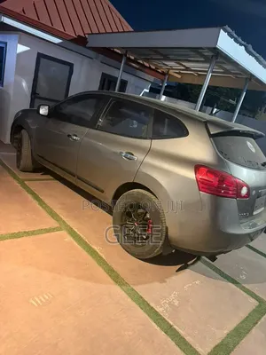 Nissan Rogue S 2013 Gray
