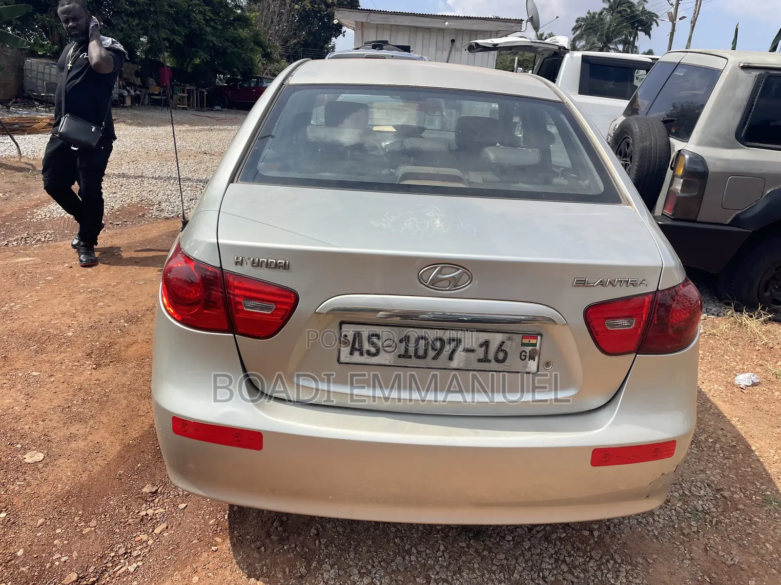 Hyundai Elantra 2011 Silver