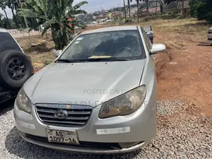Hyundai Elantra 2011 Silver