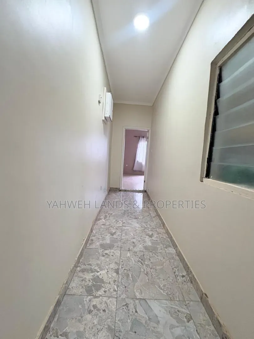 2bdrm Apartment in Ayikwe Otu Estate, New Site for rent