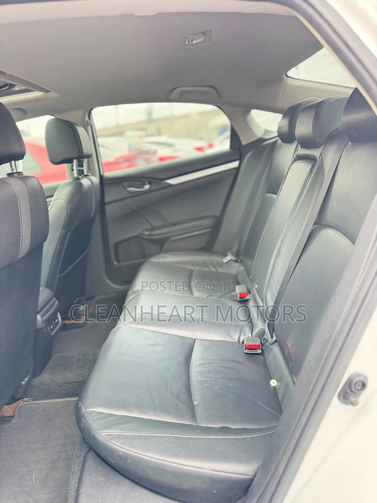 Honda Civic Touring Sedan 2019 White