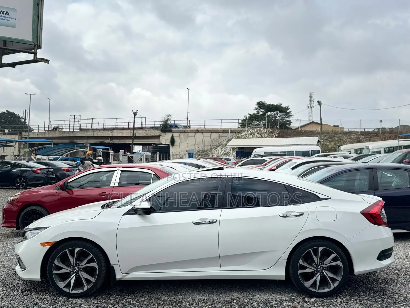 Honda Civic Touring Sedan 2019 White
