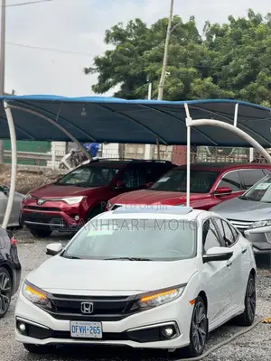 Honda Civic Touring Sedan 2019 White
