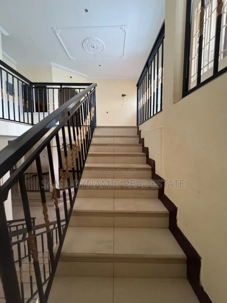 5bdrm House in Airport Hills for rent