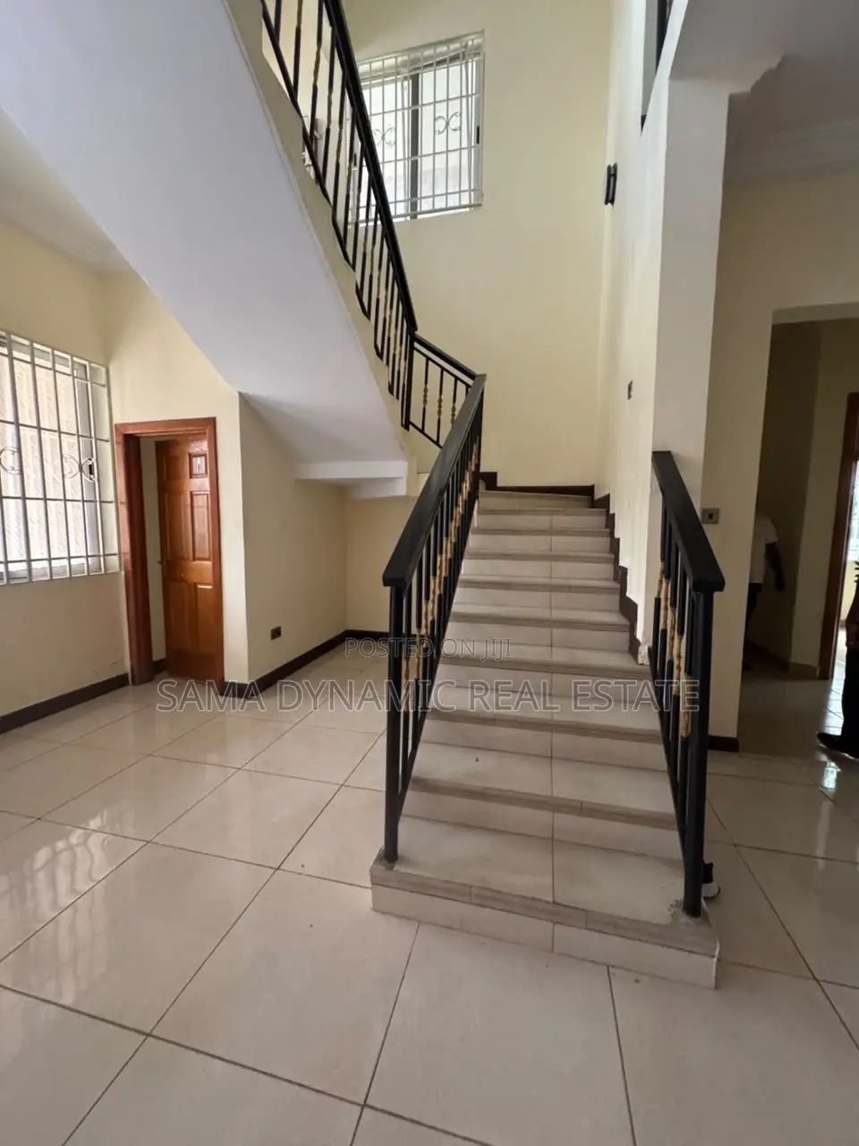 5bdrm House in Airport Hills for rent