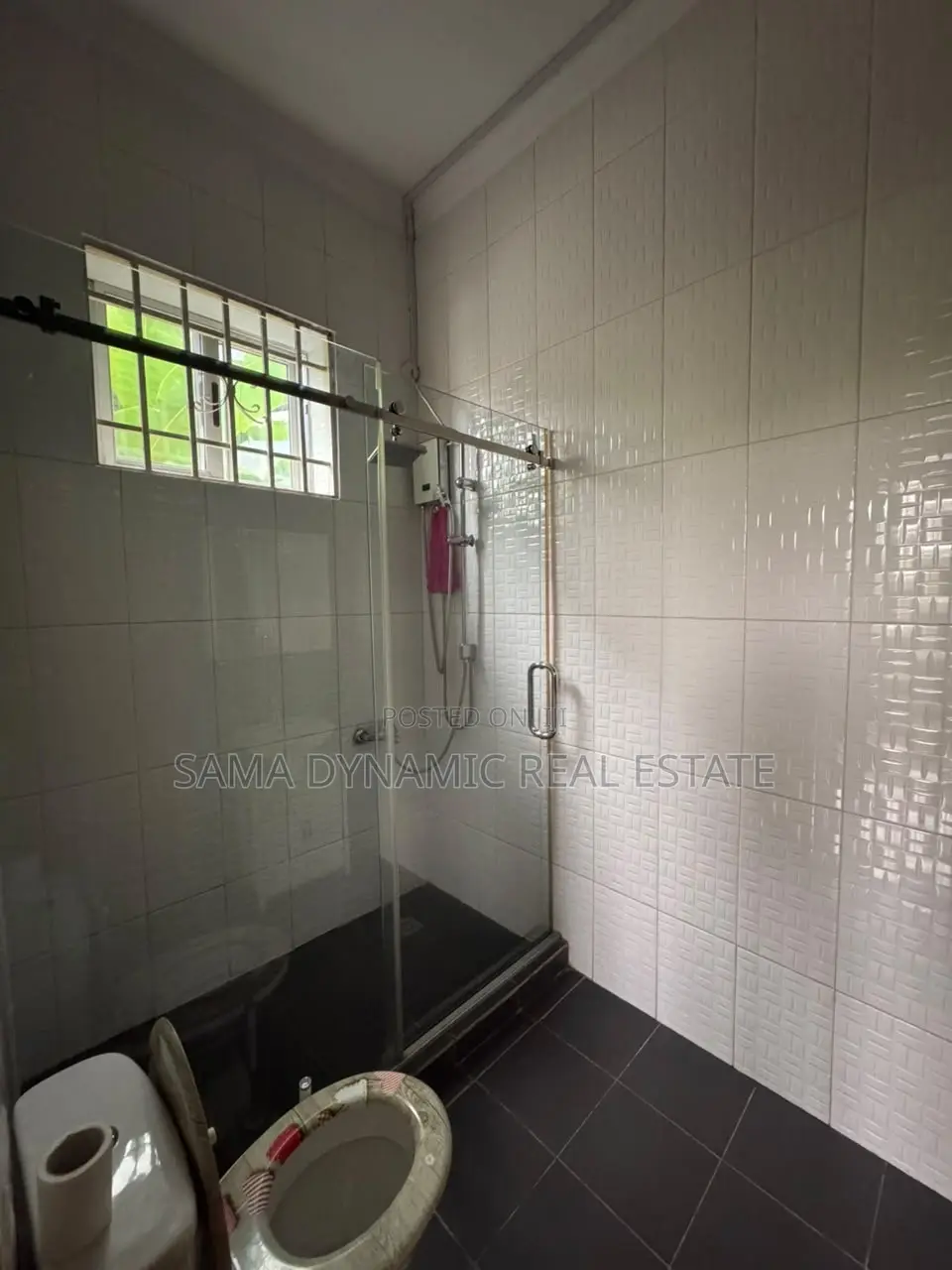 5bdrm House in Airport Hills for rent