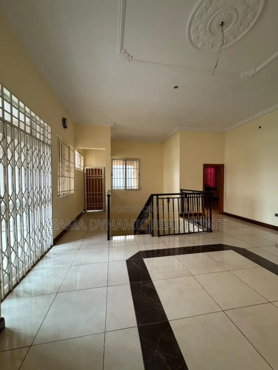 5bdrm House in Airport Hills for rent