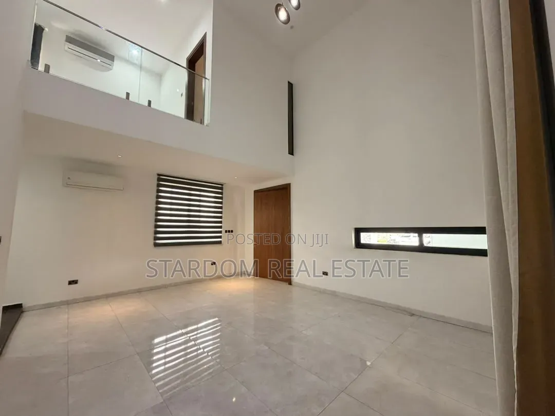 3bdrm Duplex in Ashaley Botwe, Nmai-Dzorn for rent