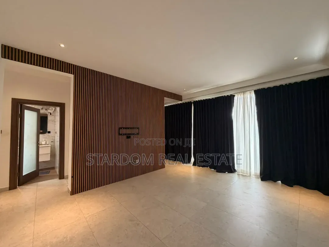 3bdrm Duplex in Ashaley Botwe, Nmai-Dzorn for rent