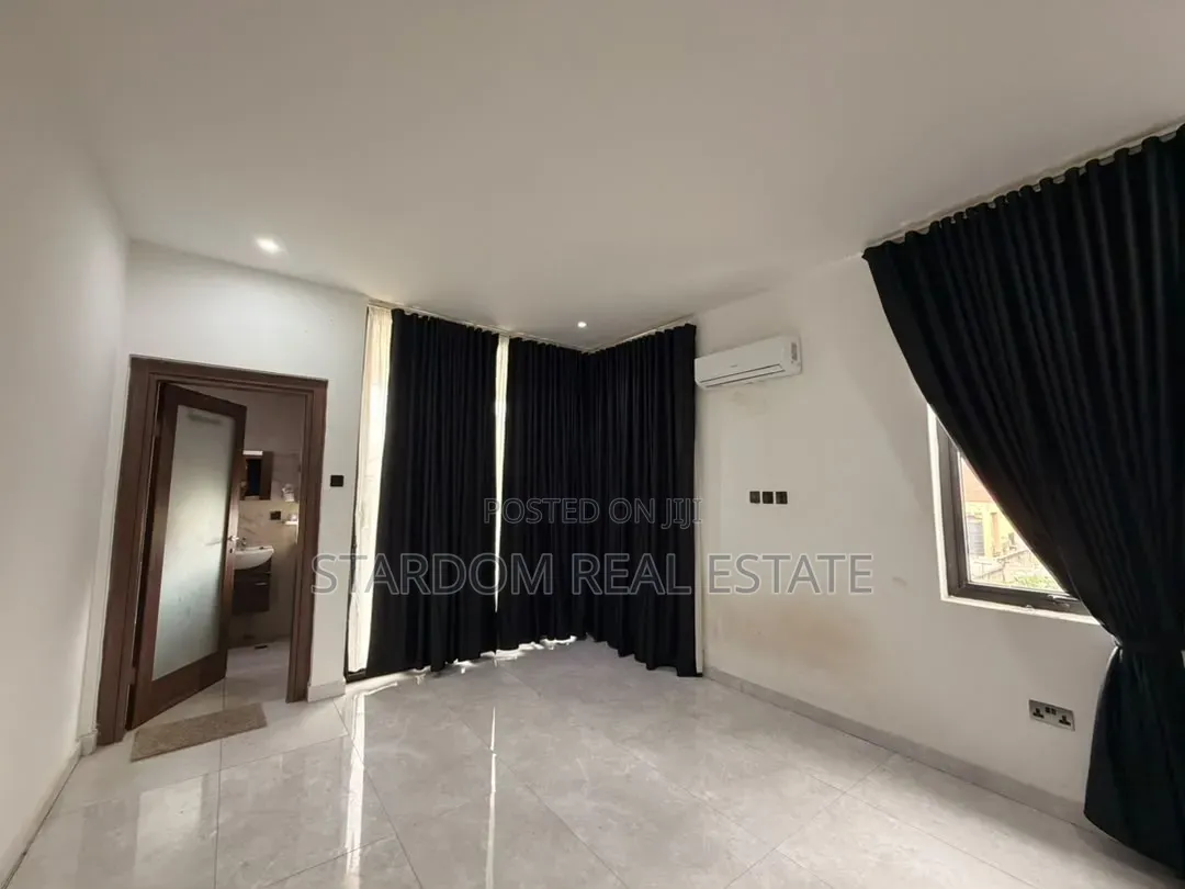 3bdrm Duplex in Ashaley Botwe, Nmai-Dzorn for rent