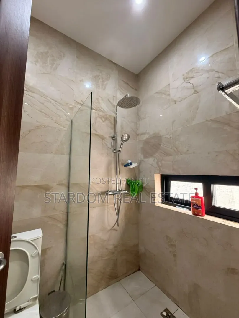 3bdrm Duplex in Ashaley Botwe, Nmai-Dzorn for rent