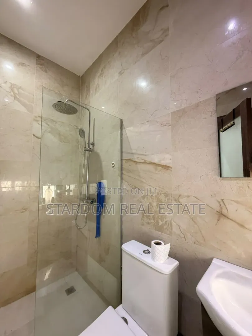 3bdrm Duplex in Ashaley Botwe, Nmai-Dzorn for rent